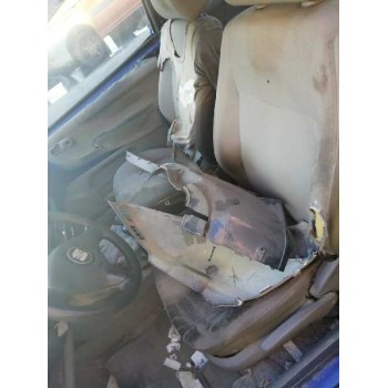 seat arosa (6h1) del año 2001