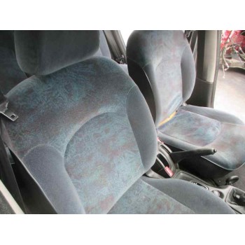 peugeot 206 berlina del año 1999