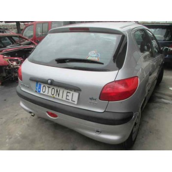 peugeot 206 berlina del año 1999