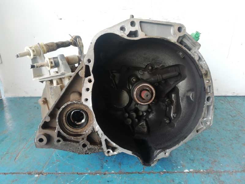 Recambio de caja cambios para nissan micra (k12e) acenta referencia OEM IAM JH3103 B 5V