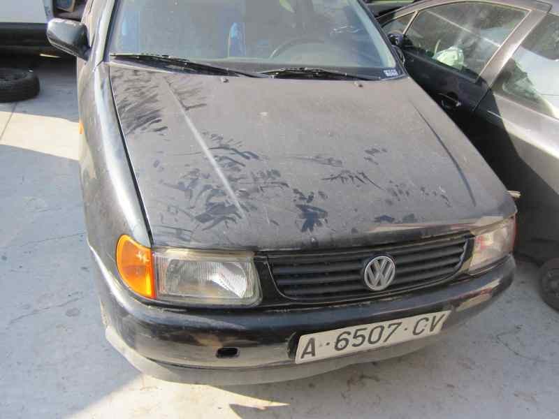 volkswagen polo berlina (6n1) del año 1994