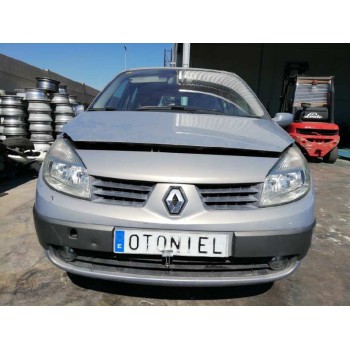 renault scenic ii del año 2004