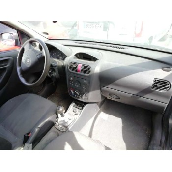 opel corsa c del año 2004
