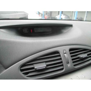 renault laguna ii (bg0) del año 2002