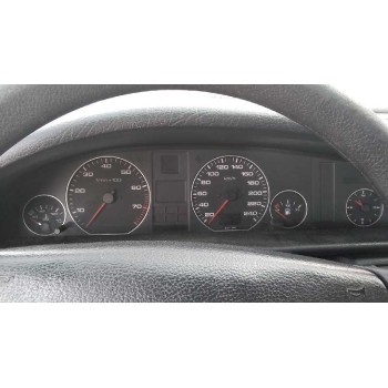 audi a6 berlina (c4) del año 1996