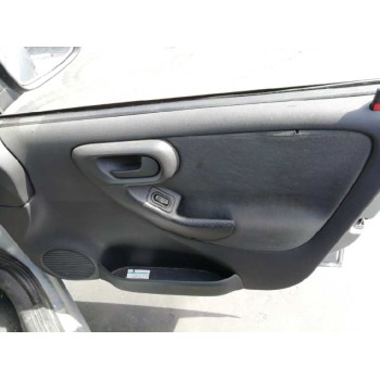 opel corsa c del año 2004