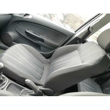 opel corsa d del año 2006