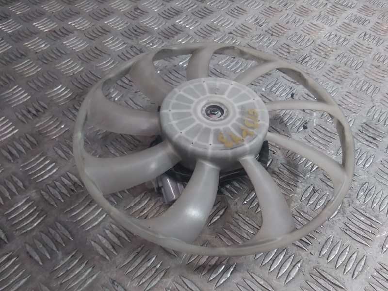 Recambio de electroventilador para toyota auris hybrid active referencia OEM IAM 163630T080  