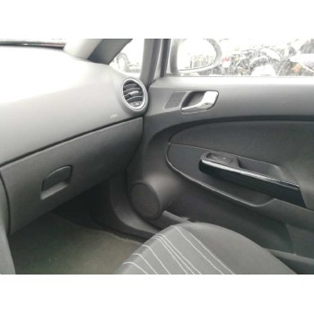 opel corsa d del año 2006