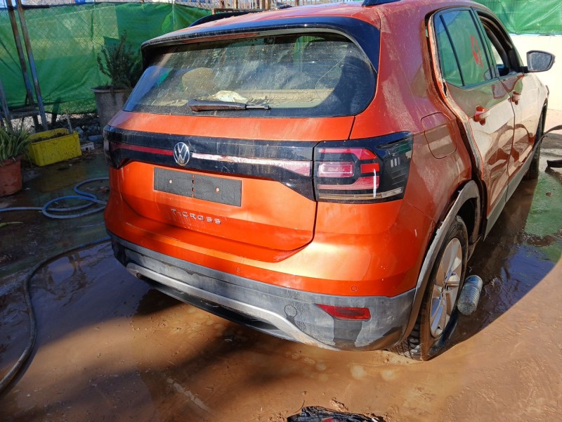 VOLKSWAGEN T-CROSS (C11, D31)