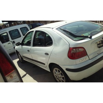 renault megane i fase 2 berlina (ba0) del año 2000