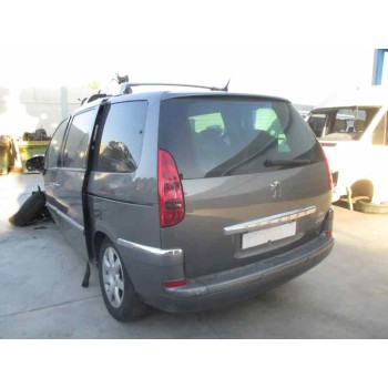 peugeot 807 del año 2012