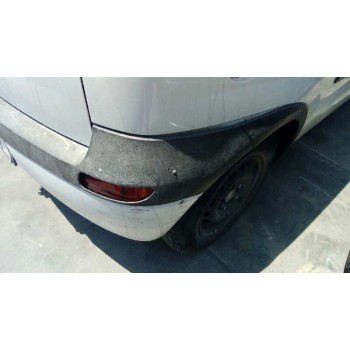 opel corsa c del año 2000