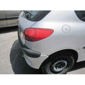 peugeot 206 berlina del año 2002