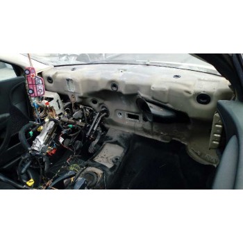 citroën c4 berlina del año 2006