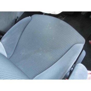 peugeot 807 del año 2012