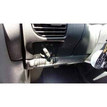 opel corsa c del año 2000