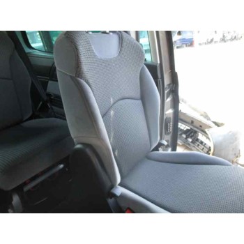 peugeot 807 del año 2012