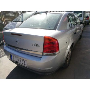 opel vectra c berlina del año 2002