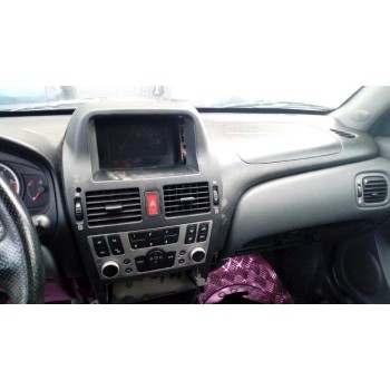 nissan almera (n16/e) del año 2004