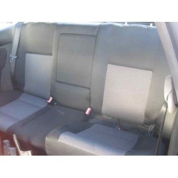 volkswagen golf iv berlina (1j1) del año 2001