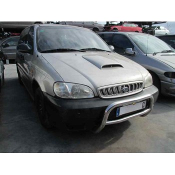 kia carnival del año 2001