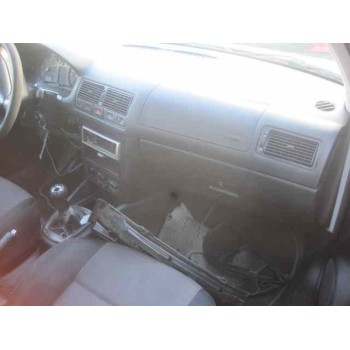 volkswagen golf iv berlina (1j1) del año 2001