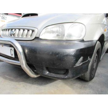 kia carnival del año 2001