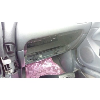 nissan almera (n16/e) del año 2004