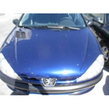 peugeot 206 berlina del año 2001