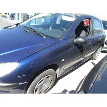 peugeot 206 berlina del año 2001
