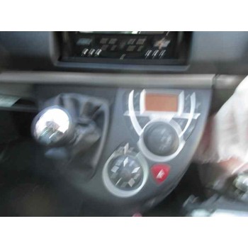 peugeot 807 del año 2012