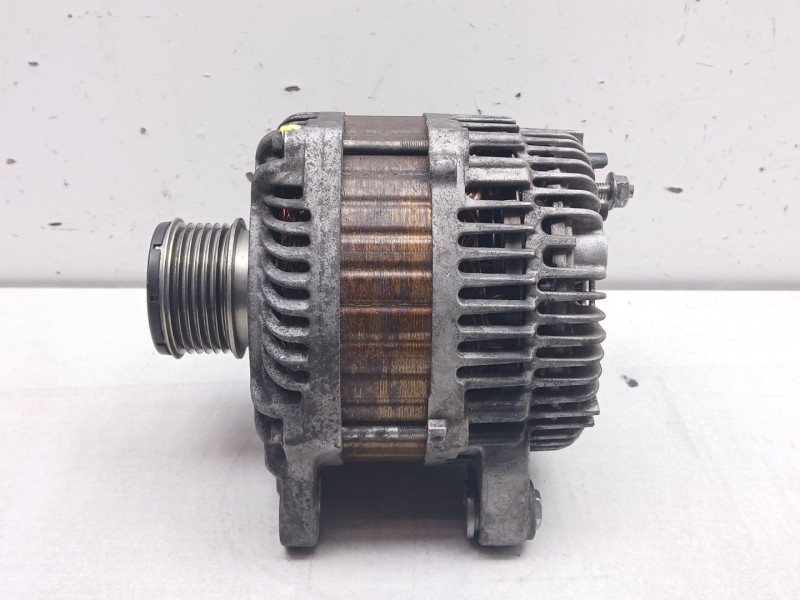 Recambio de alternador para renault grand scénic iii (jz0/1_) 1.5 dci referencia OEM IAM 8200960533 a004tj0582ze 231002543
