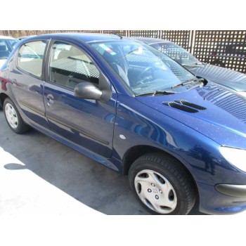peugeot 206 berlina del año 2001