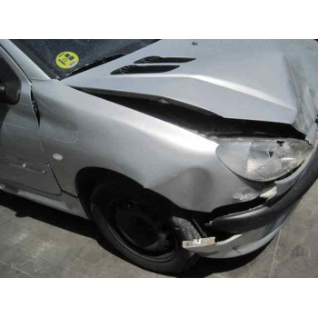 peugeot 206 berlina del año 2002