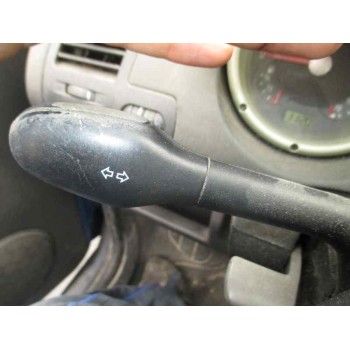 volkswagen polo berlina (6n2) del año 2000