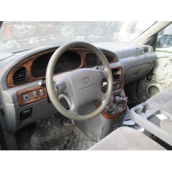 kia carnival del año 2001