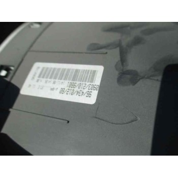 peugeot 206 berlina del año 2001