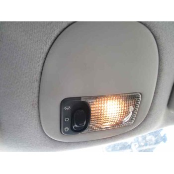 peugeot 206 berlina del año 2001