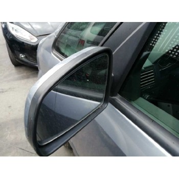 opel meriva del año 2004