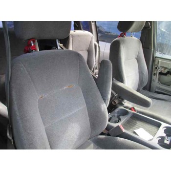 kia carnival del año 2001