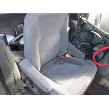 kia carnival del año 2001