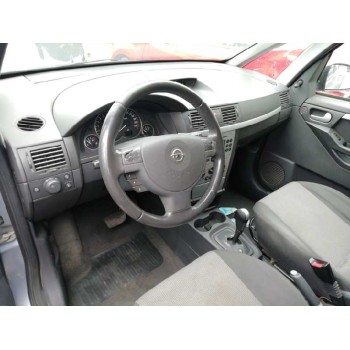 opel meriva del año 2004