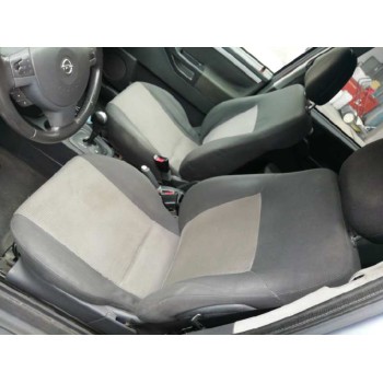 opel meriva del año 2004