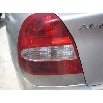 daewoo nubira berlina del año 2002