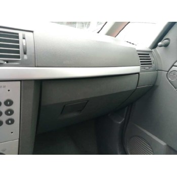 opel meriva del año 2004