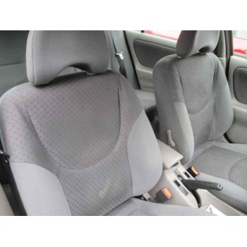 nissan primera berlina (p11) del año 2002