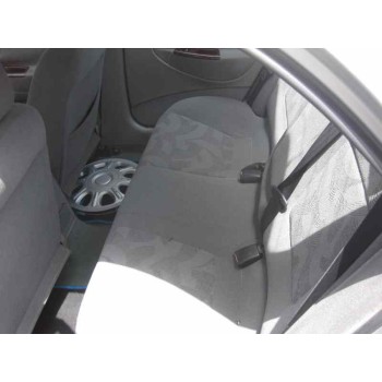 daewoo nubira berlina del año 2002