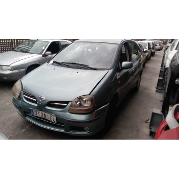 nissan almera tino (v10m) del año 2001