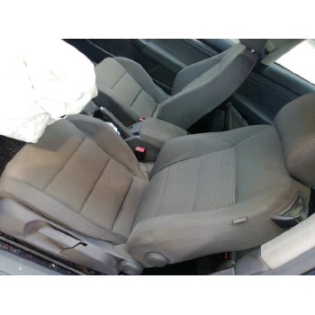 volkswagen golf v berlina (1k1) del año 2008